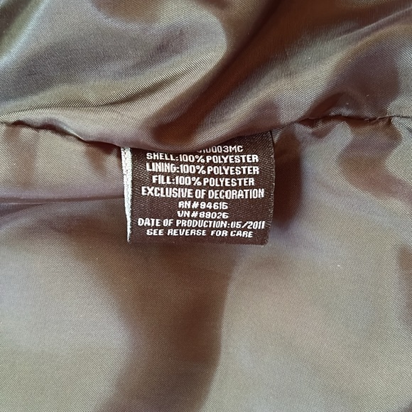 Rain Jacket like new. - Picture 5 of 8